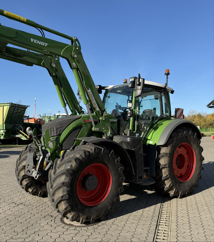 Fendt 720 Vario Gen6 - Tractor: foto 1 Fendt 720 Vario Gen6 - Tractor: foto 1