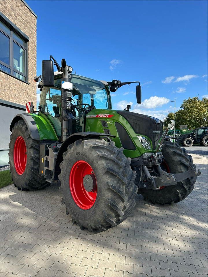 Fendt 724 Gen6 Profi Plus - Tractor: foto 5 Fendt 724 Gen6 Profi Plus - Tractor: foto 5
