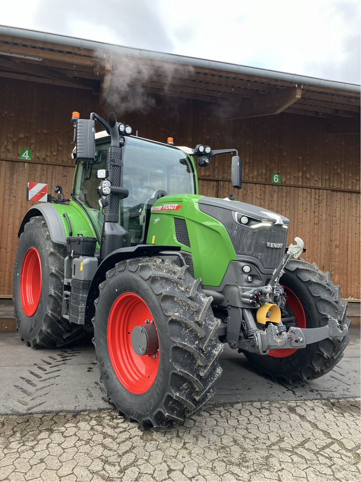 Fendt 728 Vario Gen7 - Tractor: foto 1 Fendt 728 Vario Gen7 - Tractor: foto 1