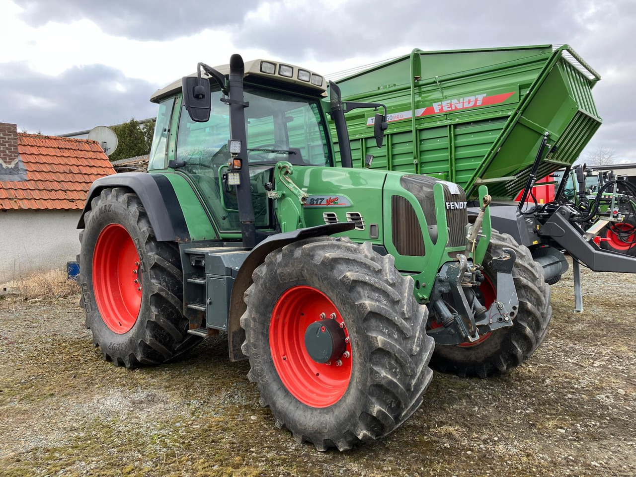 Fendt 817 Vario TMS - Tractor: foto 1 Fendt 817 Vario TMS - Tractor: foto 1