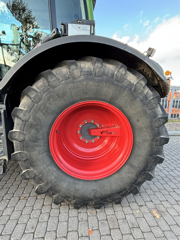 Fendt 828 Vario S4 Profi Plus - Tractor: foto 5 Fendt 828 Vario S4 Profi Plus - Tractor: foto 5