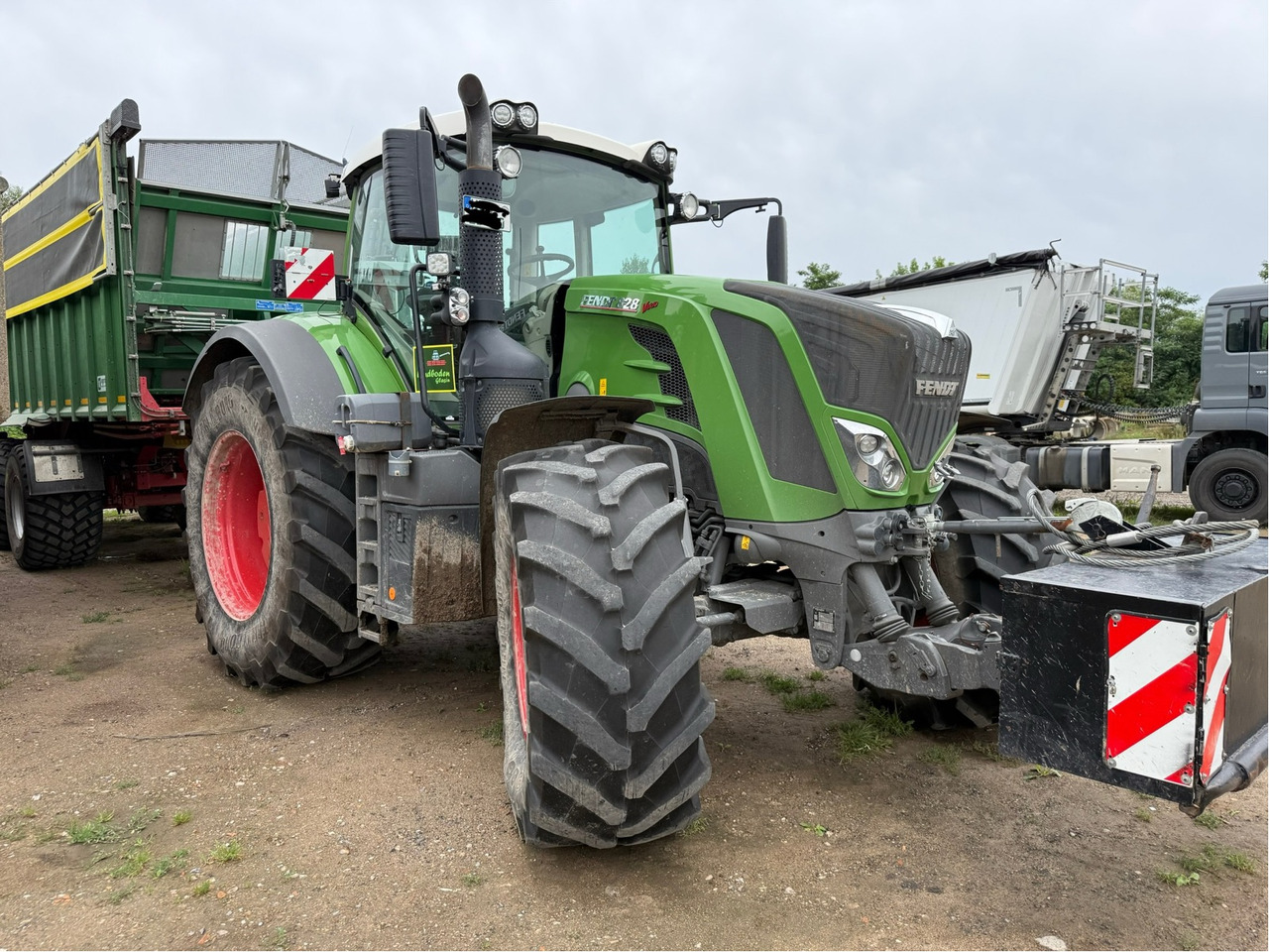 Fendt 828 Vario S4 ProfiPlus - Tractor: foto 1 Fendt 828 Vario S4 ProfiPlus - Tractor: foto 1