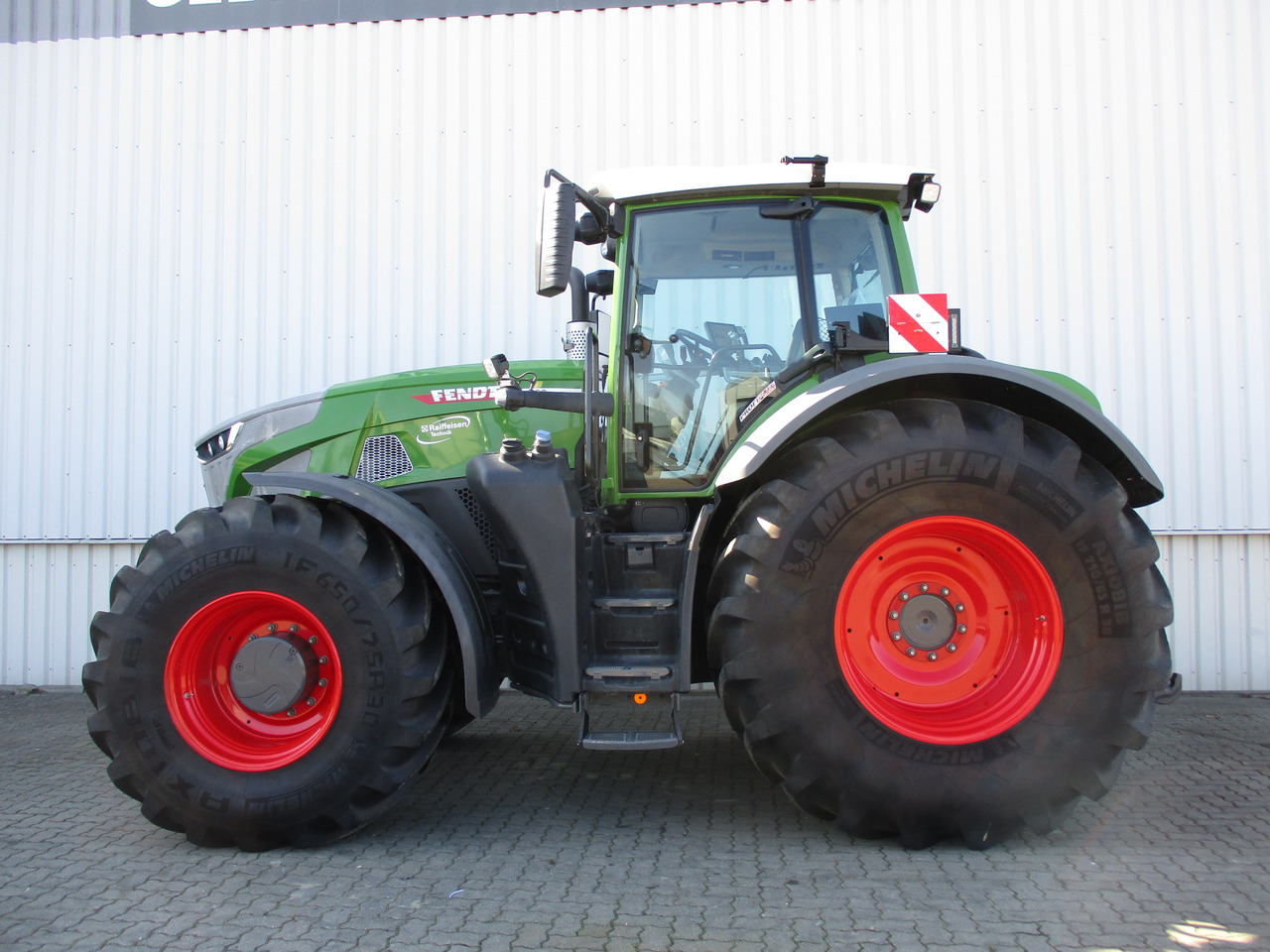 Fendt 939 Vario Gen6 ProfiPlus - Tractor: foto 1 Fendt 939 Vario Gen6 ProfiPlus - Tractor: foto 1