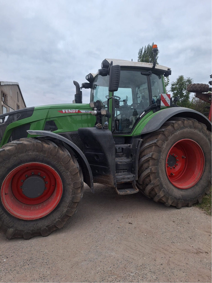 Fendt 939 Vario Gen7 ProfiPlus - Tractor: foto 2 Fendt 939 Vario Gen7 ProfiPlus - Tractor: foto 2