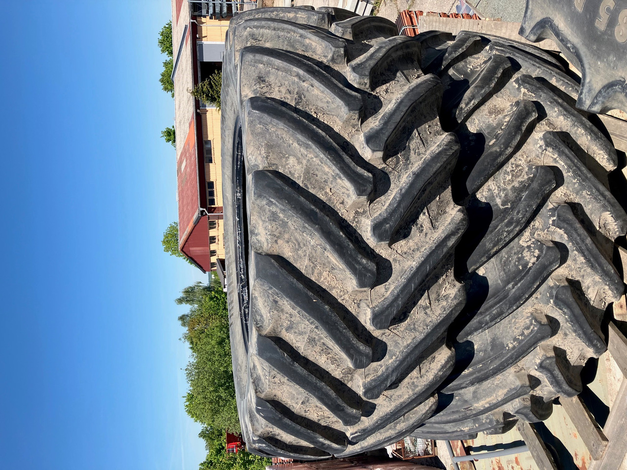 Fendt Trelleborg 750/70R44 650/60R - Neumáticos y llantas: foto 3 Fendt Trelleborg 750/70R44 650/60R - Neumáticos y llantas: foto 3