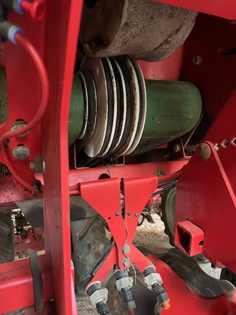 Grimme Kartoffellegemaschine GB 430 - Maquinaria de siembra: foto 3 Grimme Kartoffellegemaschine GB 430 - Maquinaria de siembra: foto 3
