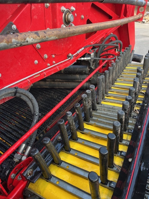 Grimme Kartoffelroder EVO 290 - Cosechadora: foto 4 Grimme Kartoffelroder EVO 290 - Cosechadora: foto 4