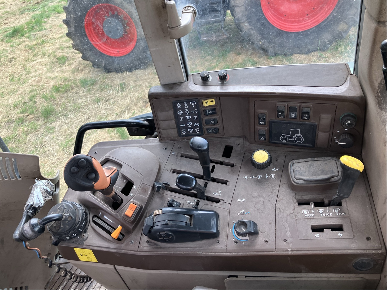 John Deere 6920 Auto Quad - Tractor: foto 3 John Deere 6920 Auto Quad - Tractor: foto 3