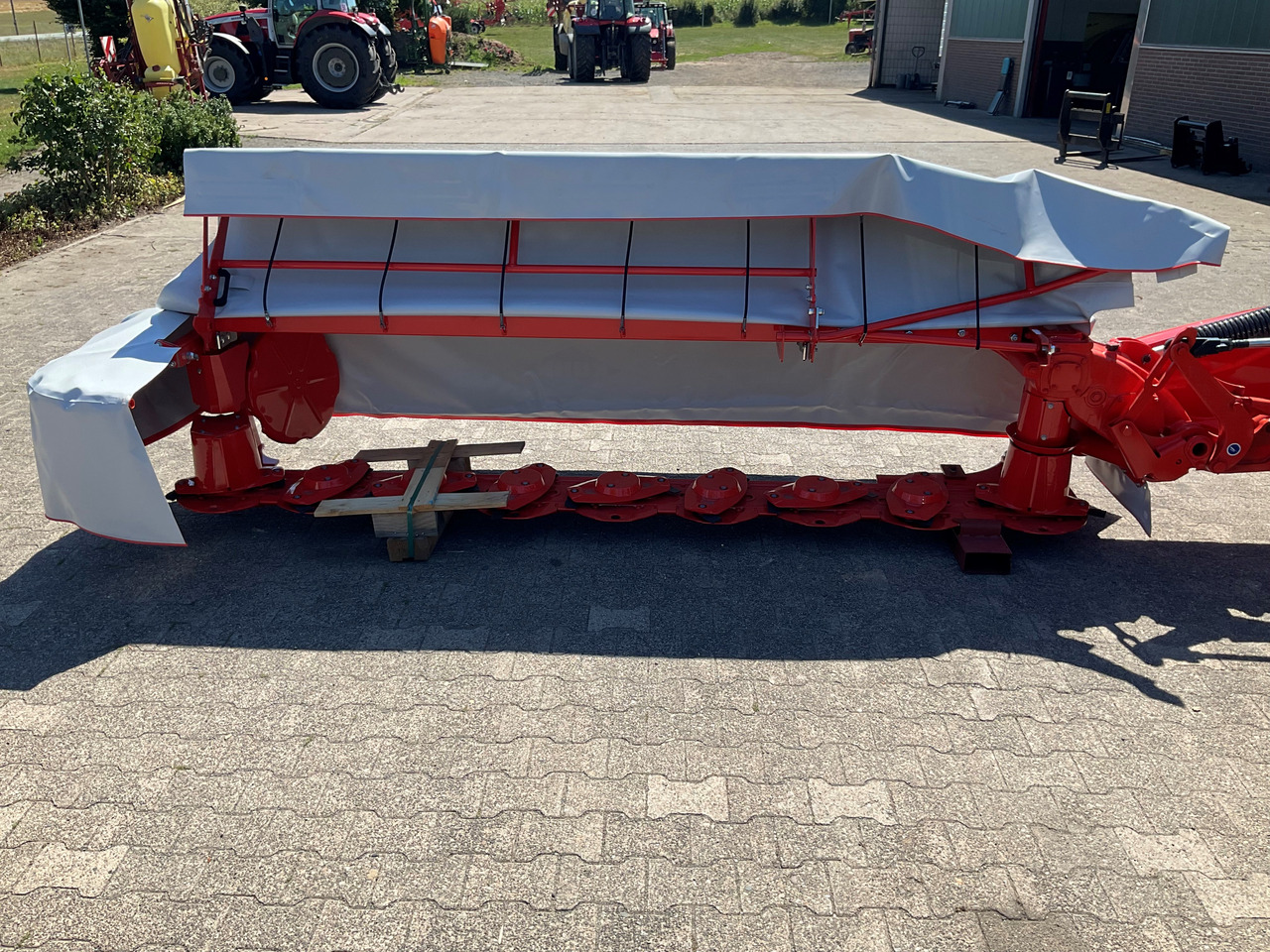 Kuhn GMD 355-FF Scheibenmähwerke - Segadora: foto 3 Kuhn GMD 355-FF Scheibenmähwerke - Segadora: foto 3