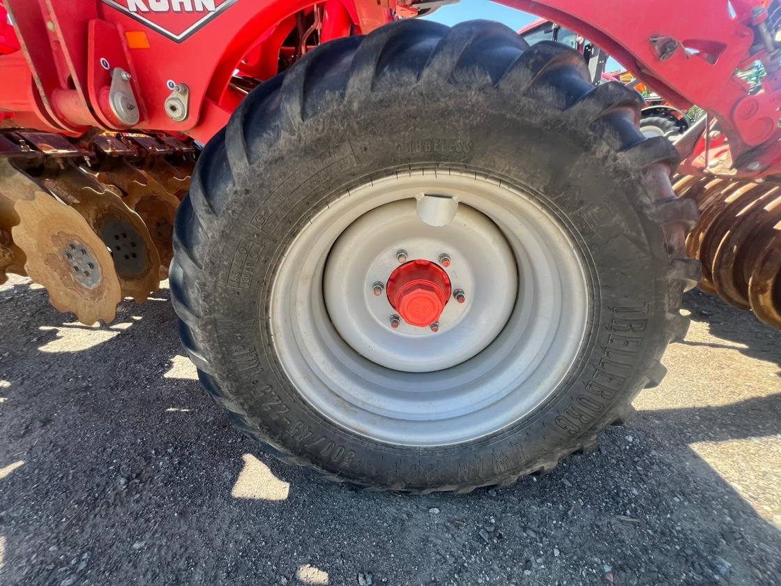 Kuhn Optimer 6003 - Grada: foto 3 Kuhn Optimer 6003 - Grada: foto 3