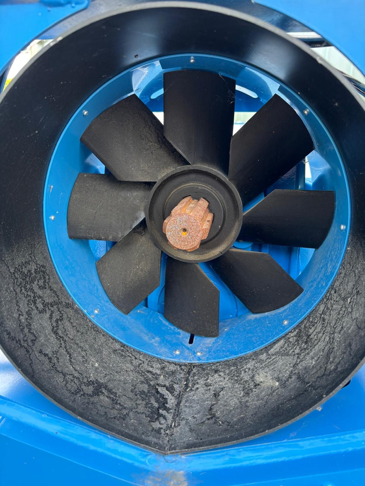 Lemken Zirkon 12/60 K - Equipo para trabajo del suelo: foto 3 Lemken Zirkon 12/60 K - Equipo para trabajo del suelo: foto 3