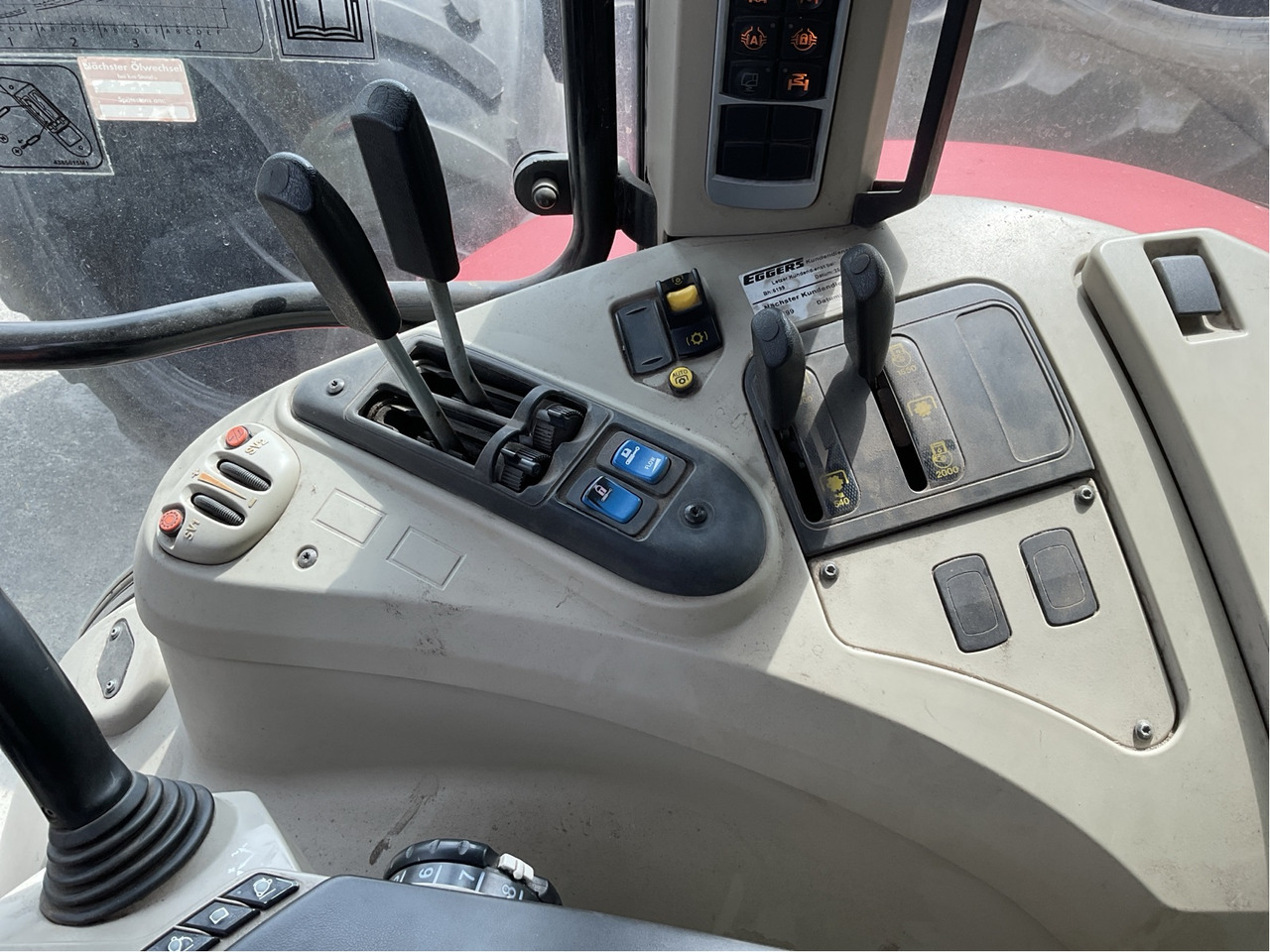 Tractor Massey Ferguson 6614 Dyna 6: foto 7 Tractor Massey Ferguson 6614 Dyna 6: foto 7