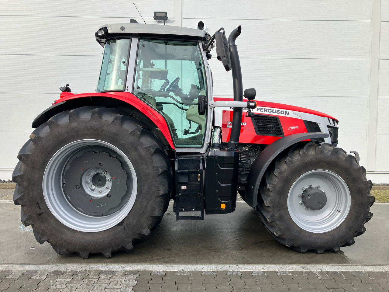Massey Ferguson 7S.210 Dyna-VT EXCLUSIVE - Tractor: foto 4 Massey Ferguson 7S.210 Dyna-VT EXCLUSIVE - Tractor: foto 4