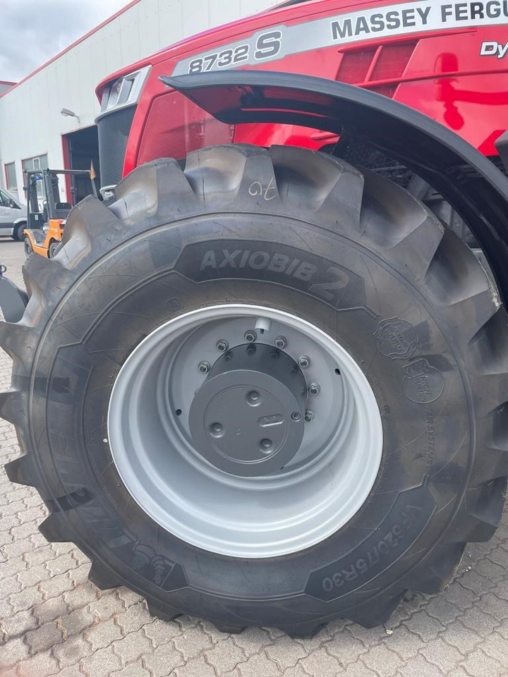 Massey Ferguson 8732 Dyna-VT EXCLUSIVE - Tractor: foto 5 Massey Ferguson 8732 Dyna-VT EXCLUSIVE - Tractor: foto 5
