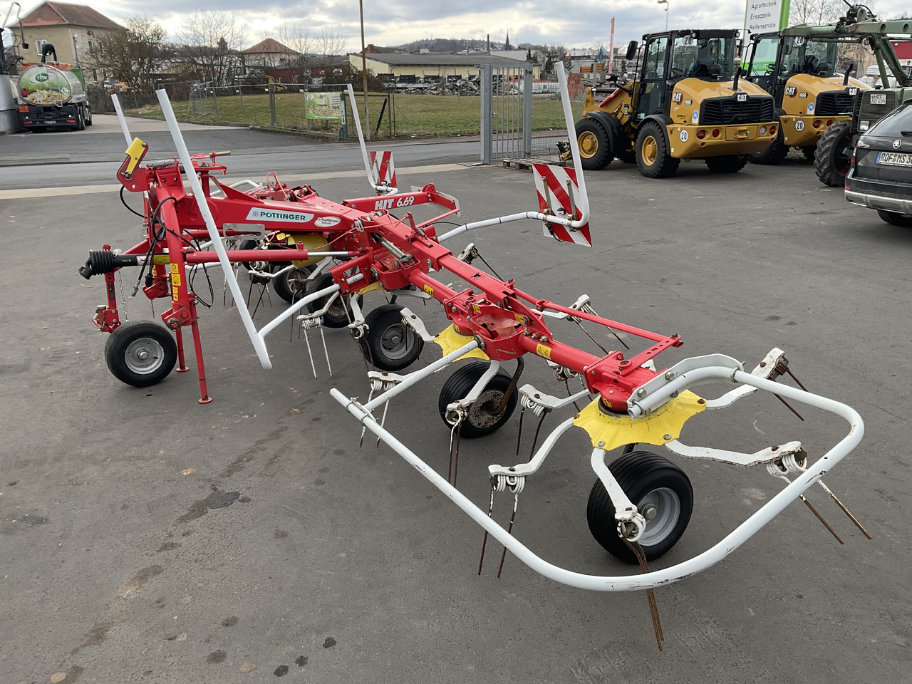 Pöttinger 6.69 Hit - Henificadora: foto 1 Pöttinger 6.69 Hit - Henificadora: foto 1