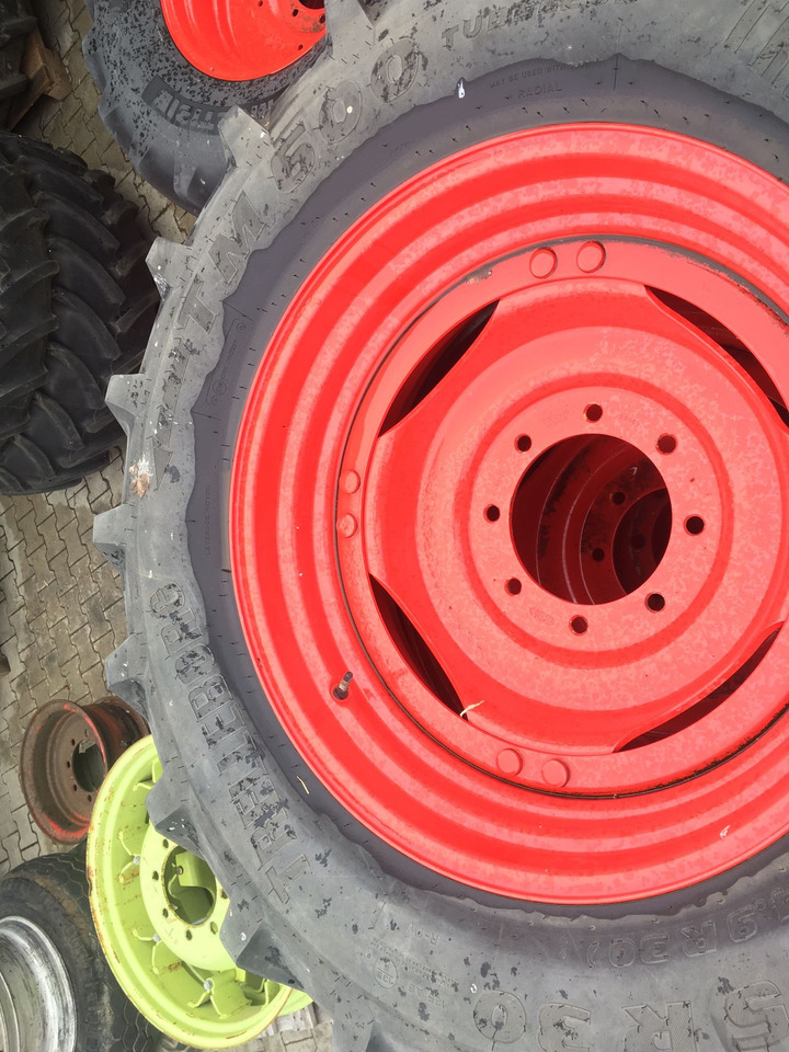 Trelleborg 480/70R42 14.9R30 - Neumáticos y llantas: foto 3 Trelleborg 480/70R42 14.9R30 - Neumáticos y llantas: foto 3