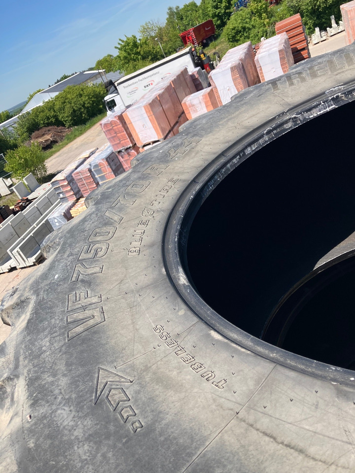 Trelleborg 750/70R44   650/60R38 - Neumáticos y llantas: foto 2 Trelleborg 750/70R44   650/60R38 - Neumáticos y llantas: foto 2