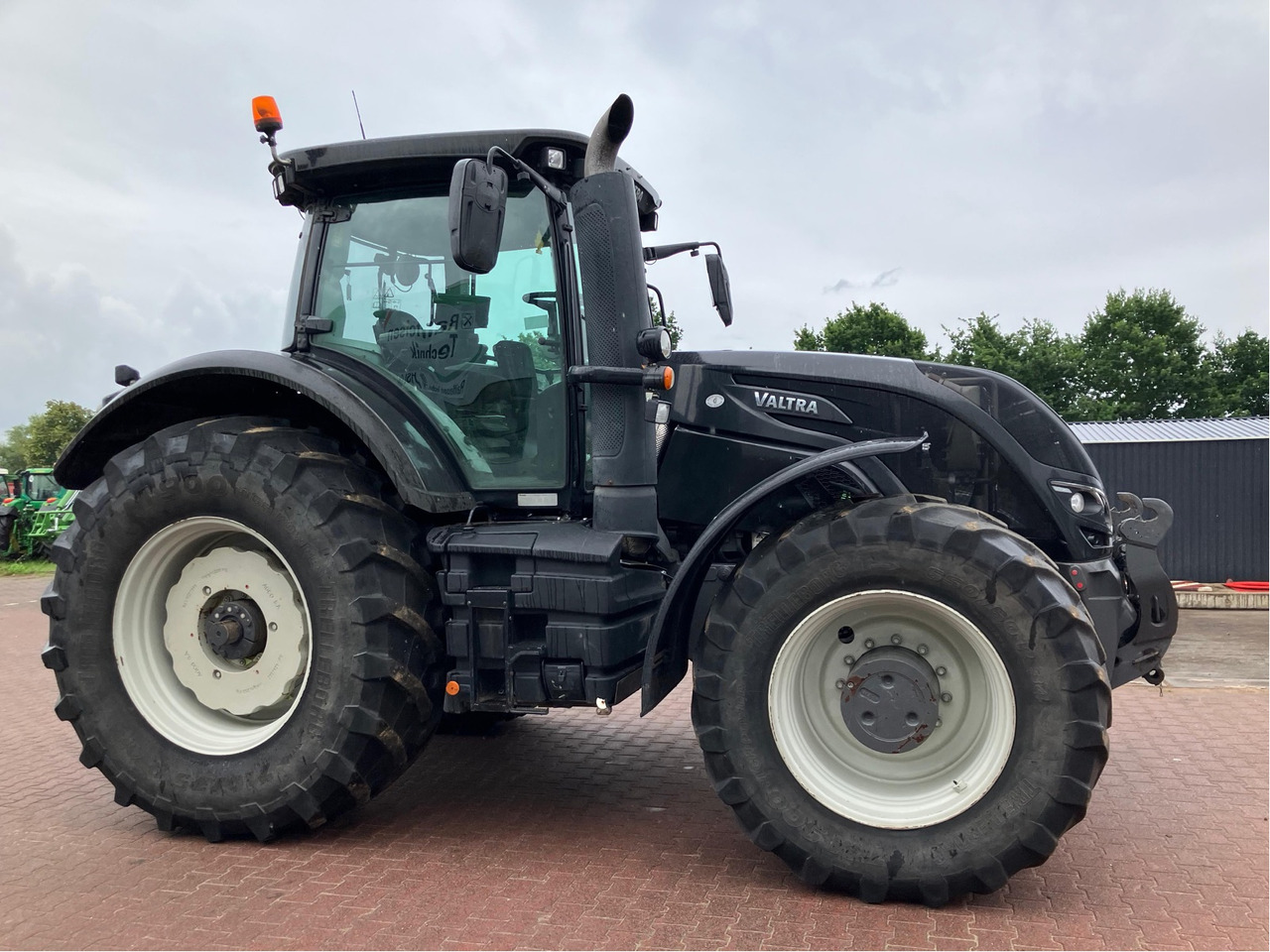 Tractor Valtra S 394: foto 6