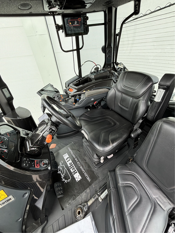 Valtra T 254 V Smart Touch MR19 - Tractor: foto 3 Valtra T 254 V Smart Touch MR19 - Tractor: foto 3