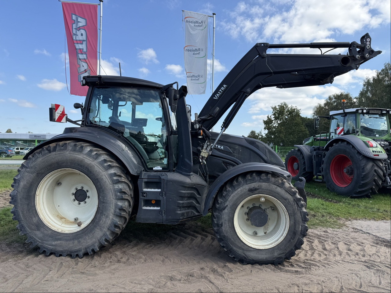 Valtra T 254 Versu - Tractor: foto 5 Valtra T 254 Versu - Tractor: foto 5