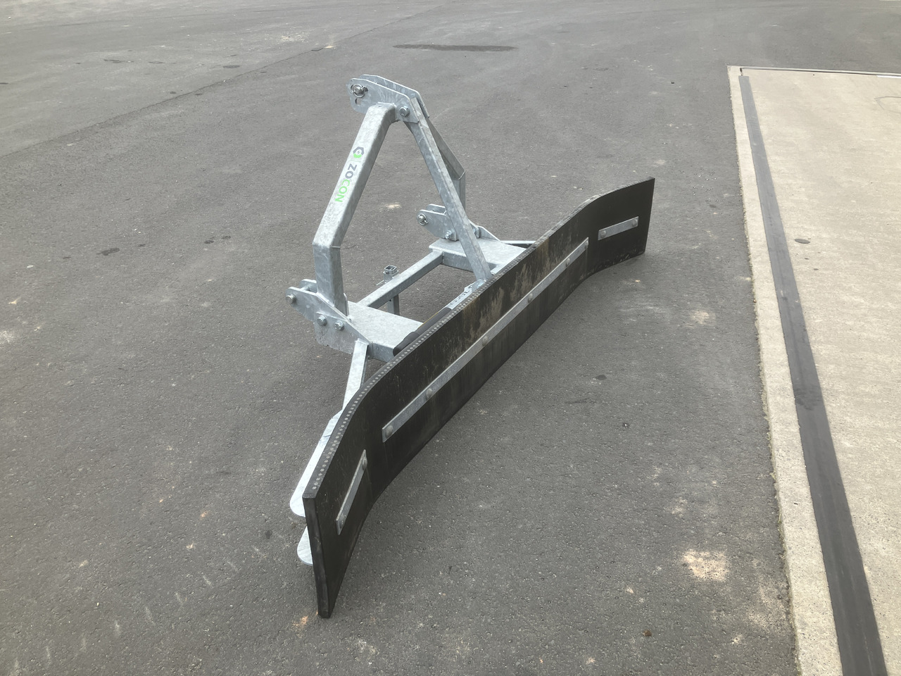 Zocon Gummischieber 270 Dreip Budget - Maquinaria ganadera: foto 1 Zocon Gummischieber 270 Dreip Budget - Maquinaria ganadera: foto 1