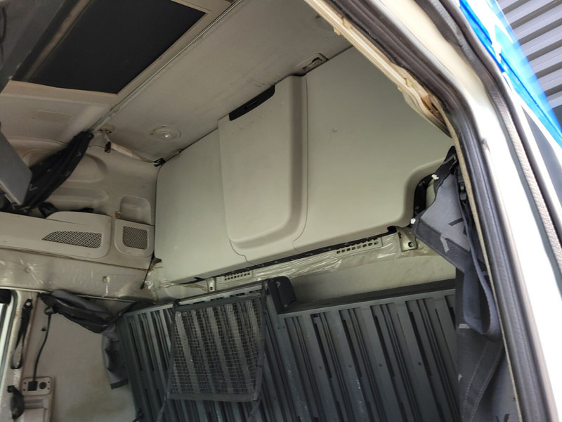 Iveco AS - Cabina e interior para Camión: foto 3 Iveco AS - Cabina e interior para Camión: foto 3
