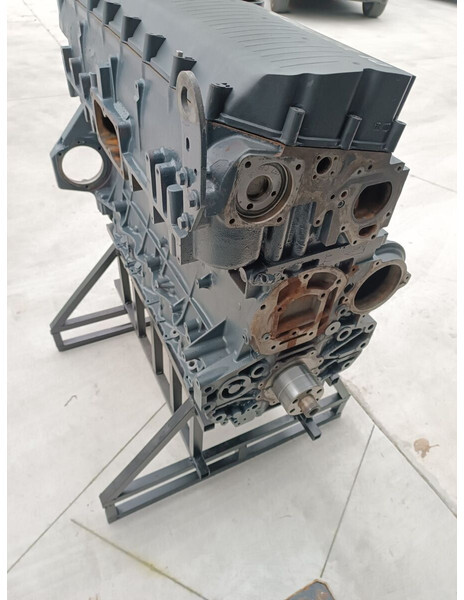 Iveco CURSOR 10 F3AE3681 - Motor para Camión: foto 2 Iveco CURSOR 10 F3AE3681 - Motor para Camión: foto 2