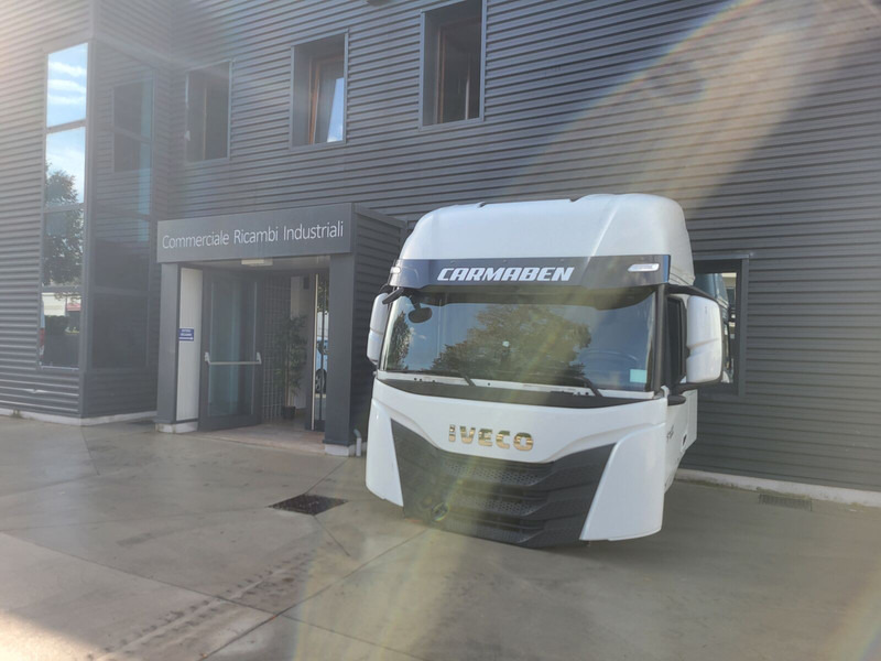 Iveco S-WAY - Cabina e interior para Camión: foto 3 Iveco S-WAY - Cabina e interior para Camión: foto 3