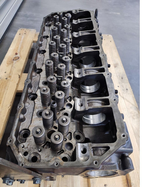 Iveco STRALIS 460 480 Cursor 11 E6 F3GFE611 - Bloque de cilindros para Camión: foto 4 Iveco STRALIS 460 480 Cursor 11 E6 F3GFE611 - Bloque de cilindros para Camión: foto 4