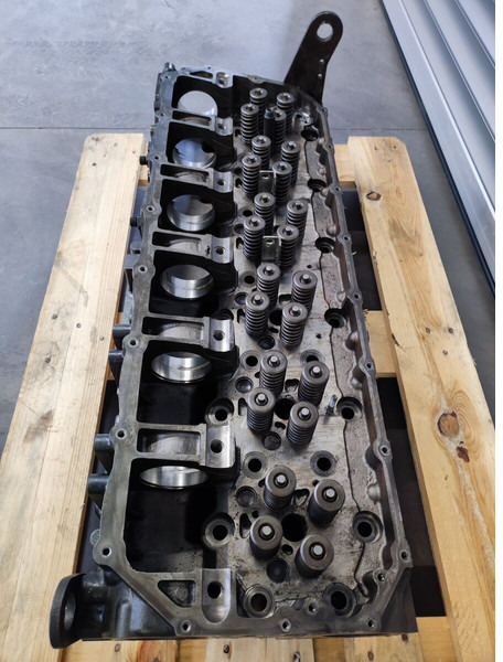 Iveco STRALIS 460 480 Cursor 11 E6 F3GFE611 - Bloque de cilindros para Camión: foto 5 Iveco STRALIS 460 480 Cursor 11 E6 F3GFE611 - Bloque de cilindros para Camión: foto 5