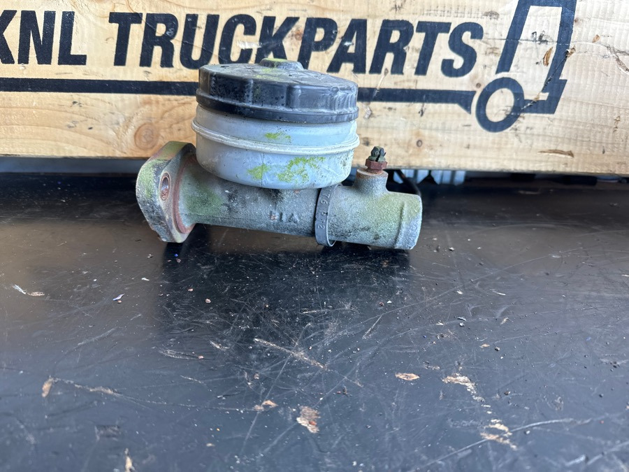 FORD CARGO BRAKE VALVE - Válvula de freno para Camión: foto 2 FORD CARGO BRAKE VALVE - Válvula de freno para Camión: foto 2