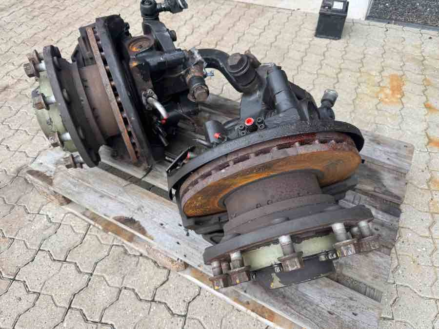 MAN FRONT HUBS 81.36030-0005 + 81.36035-6009 - Cubo para Camión: foto 2 MAN FRONT HUBS 81.36030-0005 + 81.36035-6009 - Cubo para Camión: foto 2