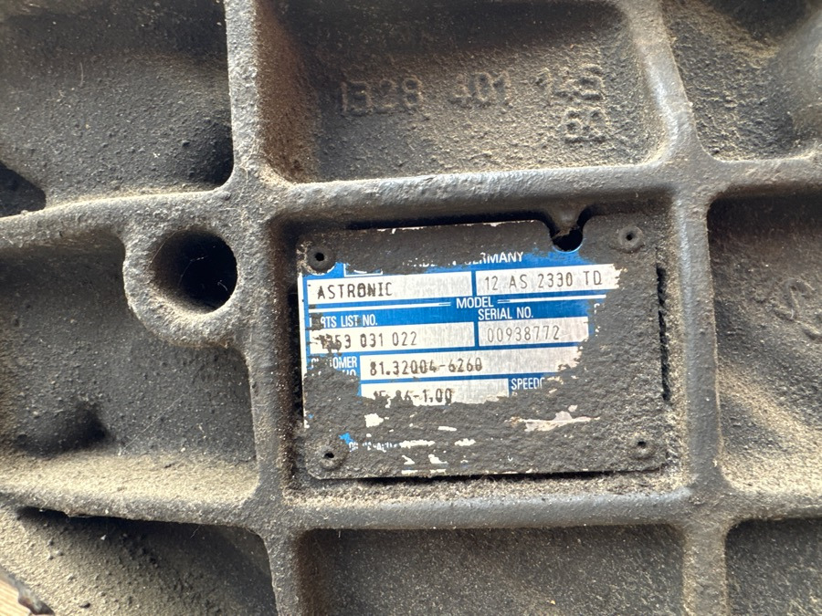 MAN GEARBOX 12AS2330TD *DAMAGE* - Caja de cambios para Camión: foto 1 MAN GEARBOX 12AS2330TD *DAMAGE* - Caja de cambios para Camión: foto 1
