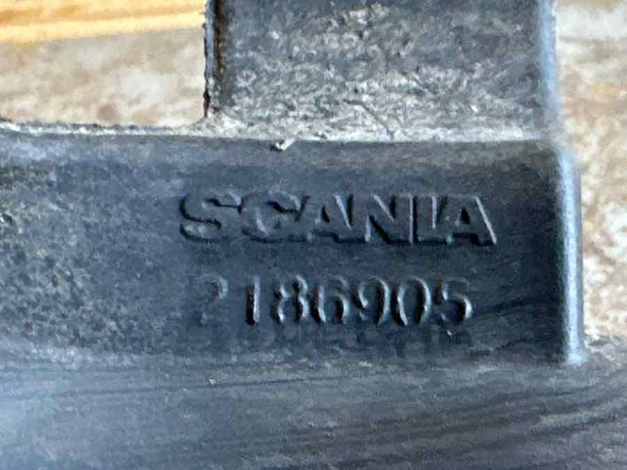 SCANIA PIPE 2186905 - Tubo de admisión de aire para Camión: foto 2 SCANIA PIPE 2186905 - Tubo de admisión de aire para Camión: foto 2