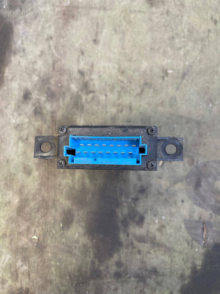 VOLVO ALARM UNIT 20518033 - Sistema eléctrico para Camión: foto 2 VOLVO ALARM UNIT 20518033 - Sistema eléctrico para Camión: foto 2