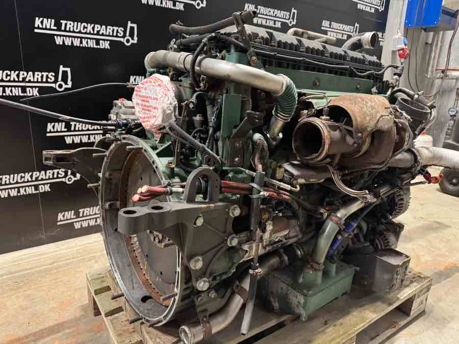 VOLVO BUS MOTOR B8R - 320 EPG // 22027286 - Motor para Camión: foto 2 VOLVO BUS MOTOR B8R - 320 EPG // 22027286 - Motor para Camión: foto 2