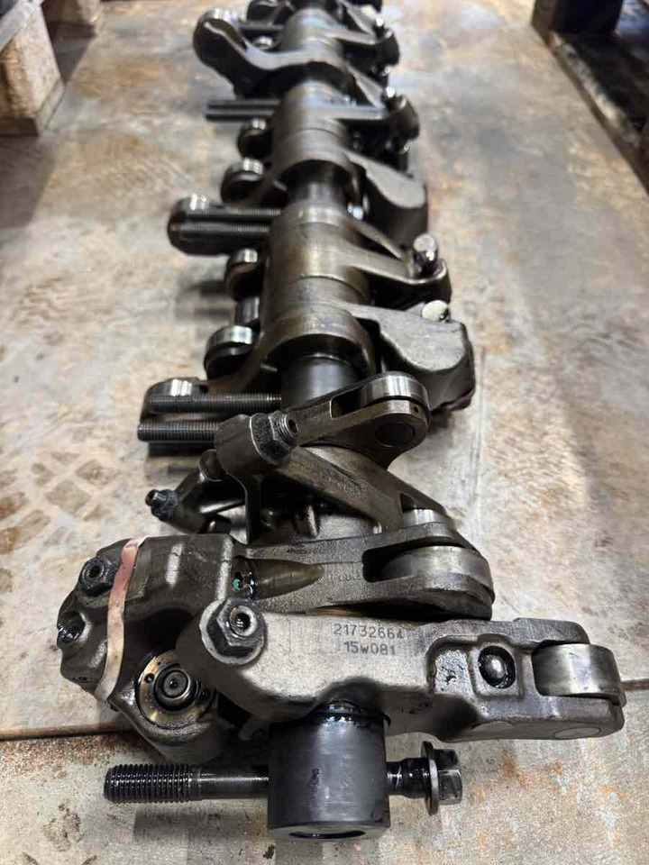 VOLVO D16K ROLLER ASSY - Motor y piezas para Camión: foto 1 VOLVO D16K ROLLER ASSY - Motor y piezas para Camión: foto 1