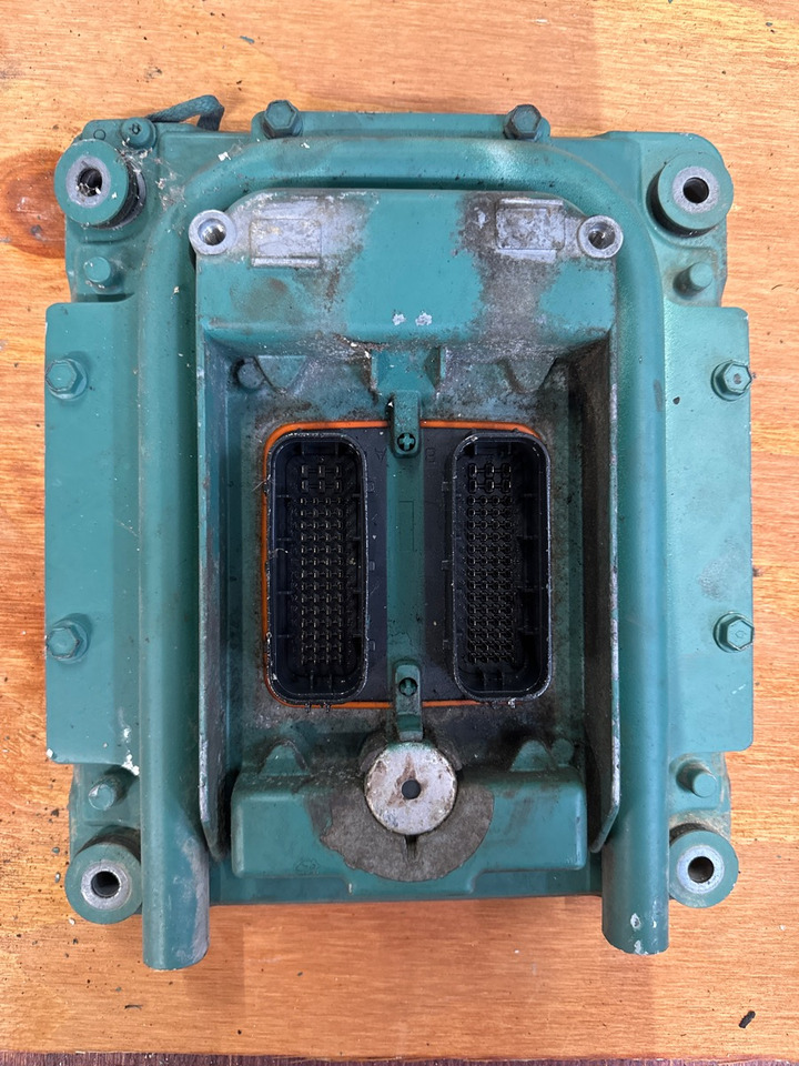 VOLVO ECU 20977019 PO4 - Sistema eléctrico para Camión: foto 2 VOLVO ECU 20977019 PO4 - Sistema eléctrico para Camión: foto 2