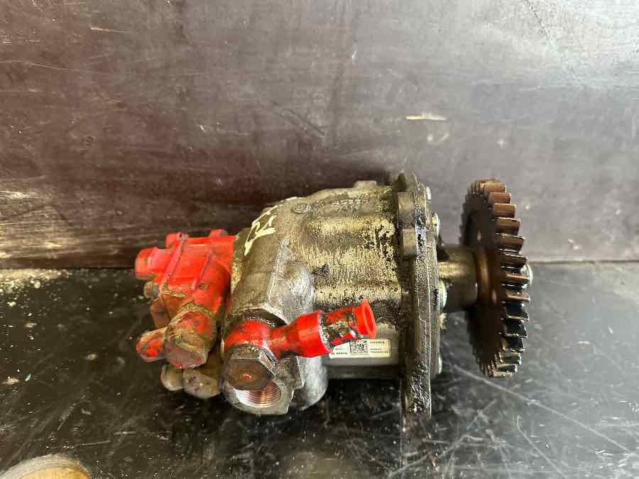 VOLVO STEERING PUMP 23569649 - Dirección para Camión: foto 3 VOLVO STEERING PUMP 23569649 - Dirección para Camión: foto 3