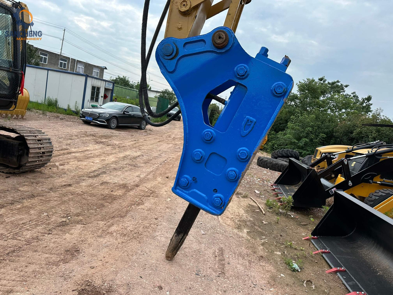 CAT 320CL with hammer - Excavadora de cadenas: foto 5 CAT 320CL with hammer - Excavadora de cadenas: foto 5