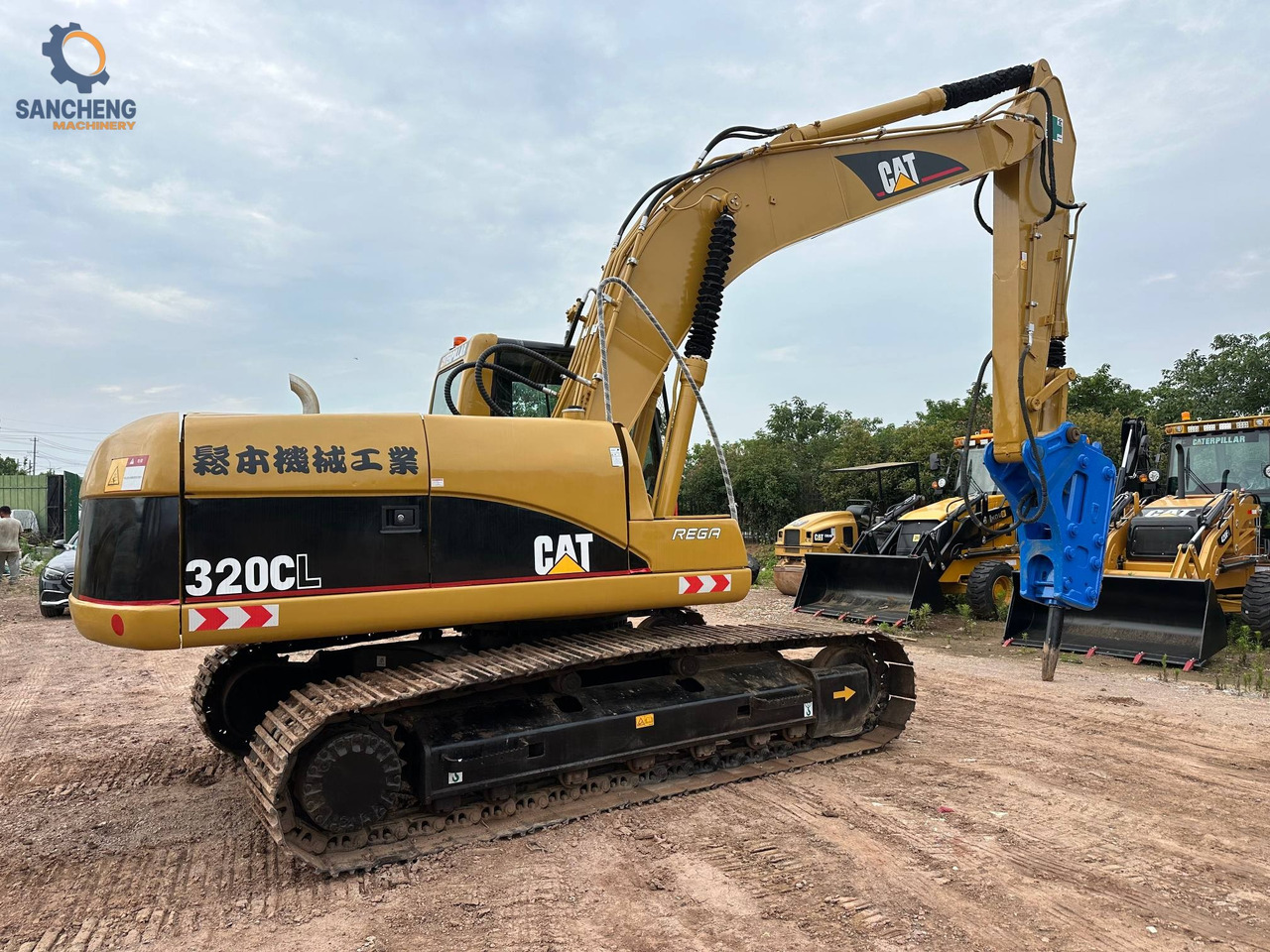 CAT 320CL with hammer - Excavadora de cadenas: foto 3 CAT 320CL with hammer - Excavadora de cadenas: foto 3