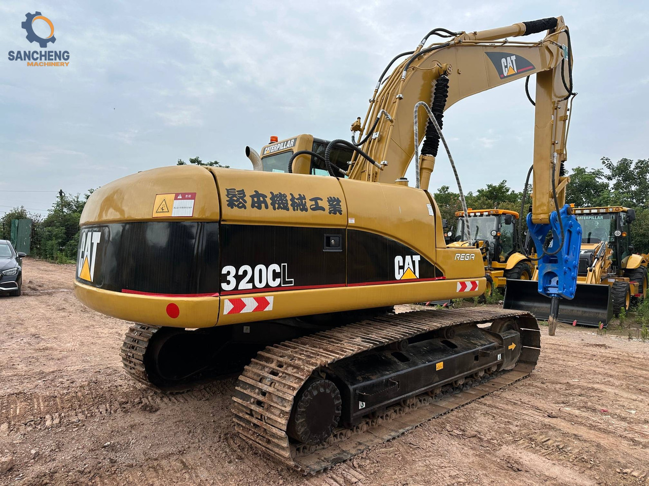 CAT 320CL with hammer - Excavadora de cadenas: foto 4 CAT 320CL with hammer - Excavadora de cadenas: foto 4