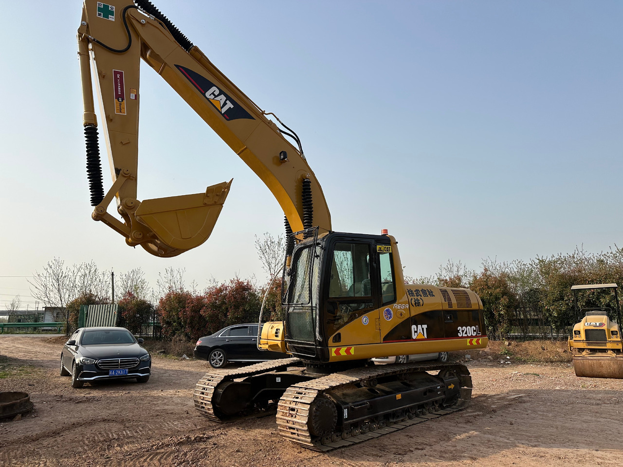 CATERPILLAR 320CL crawler excavator - Excavadora de cadenas: foto 2 CATERPILLAR 320CL crawler excavator - Excavadora de cadenas: foto 2