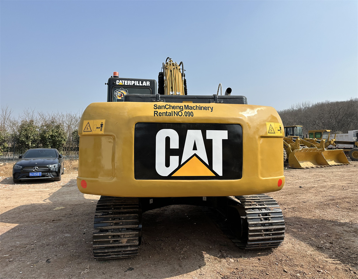Excavadora de cadenas CATERPILLAR 320D2L: foto 6
