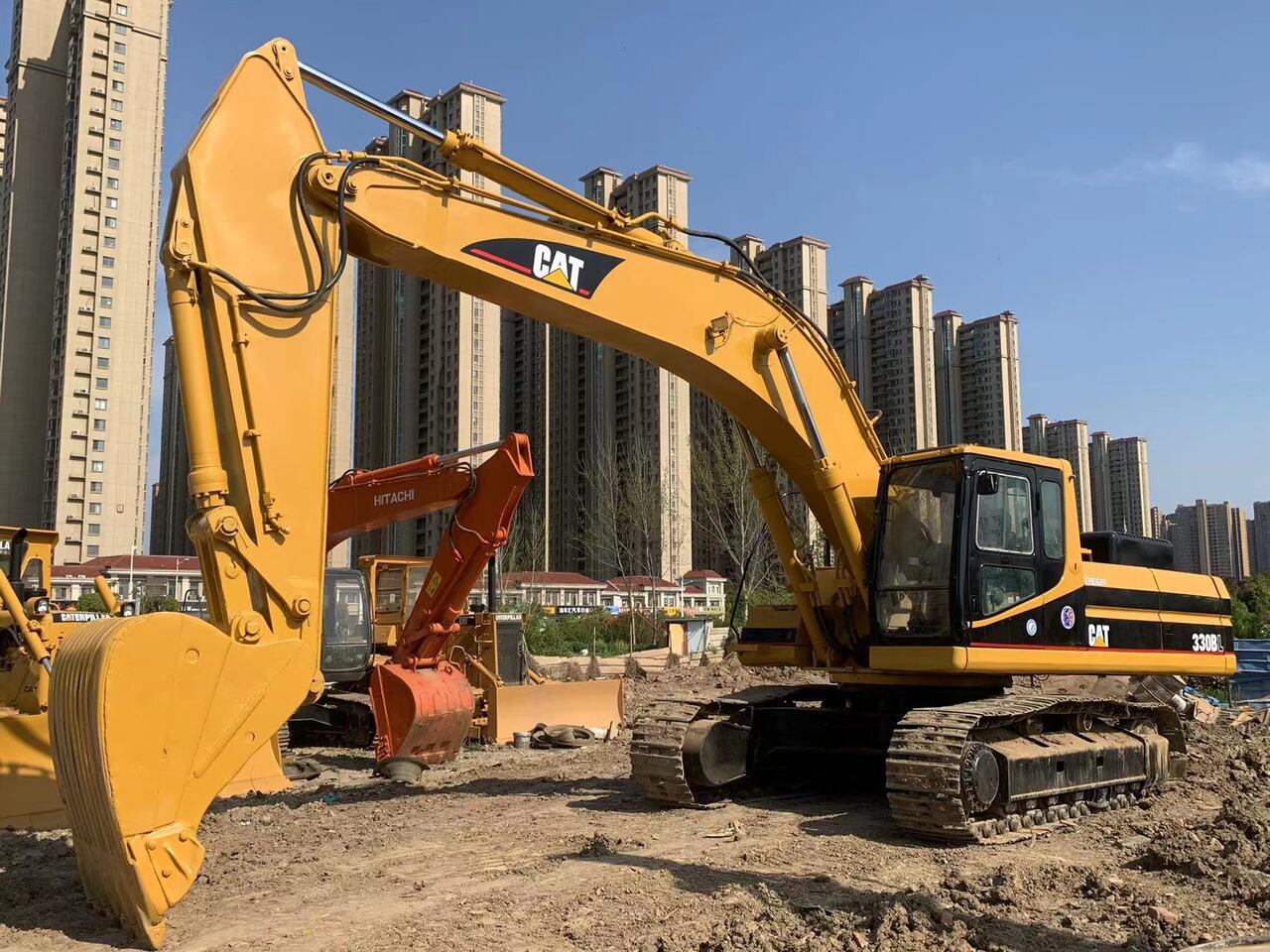 CATERPILLAR 330BL - Excavadora de cadenas: foto 2 CATERPILLAR 330BL - Excavadora de cadenas: foto 2