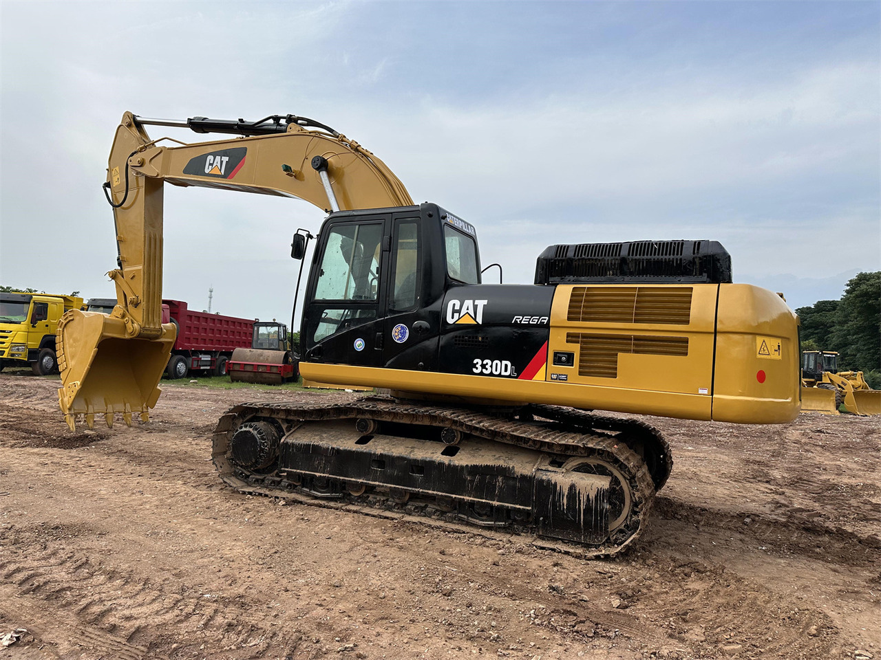 CATERPILLAR 330DL - Excavadora de cadenas: foto 3 CATERPILLAR 330DL - Excavadora de cadenas: foto 3