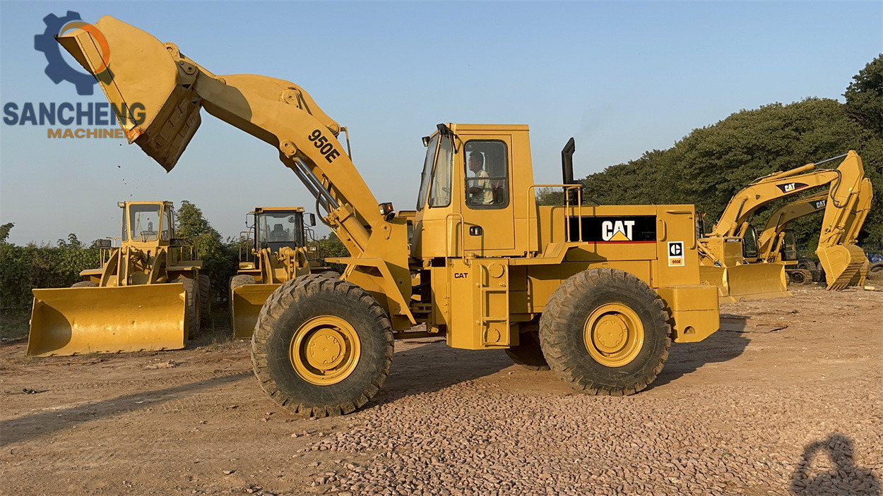 CATERPILLAR 950E - Cargadora de ruedas: foto 2 CATERPILLAR 950E - Cargadora de ruedas: foto 2