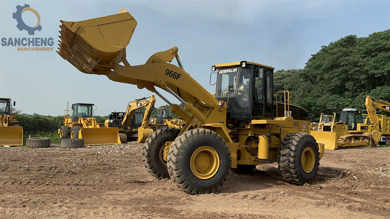 CATERPILLAR 966F - Cargadora de ruedas: foto 1 CATERPILLAR 966F - Cargadora de ruedas: foto 1