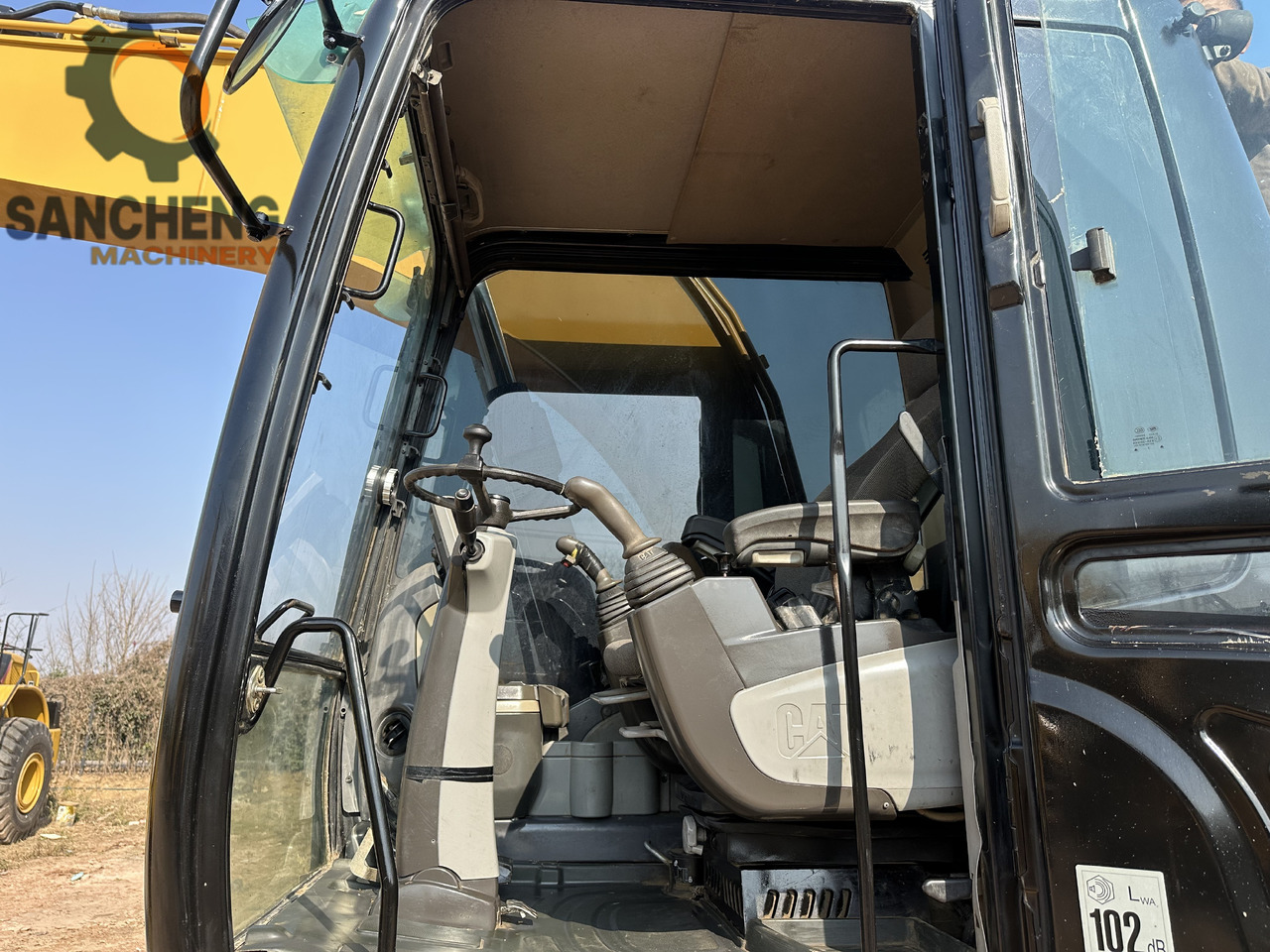 Excavadora de ruedas CATERPILLAR M320D2: foto 12