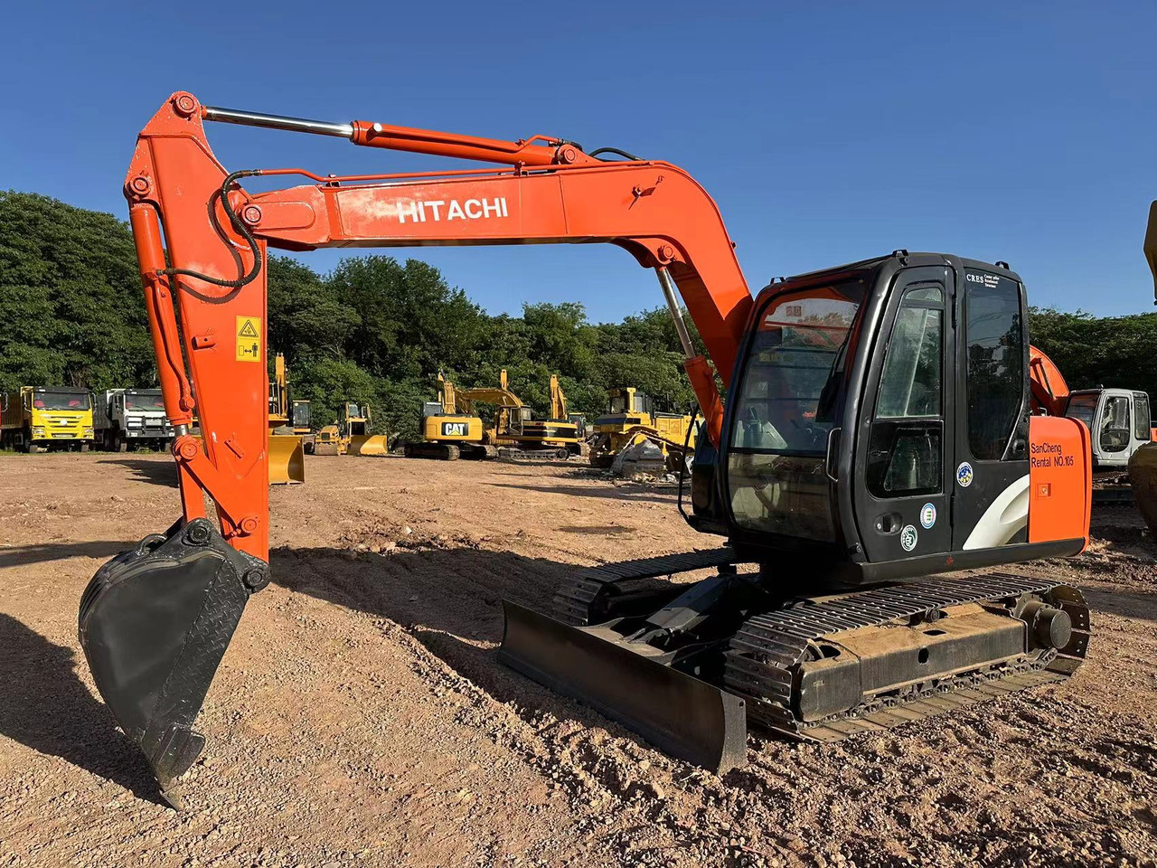 HITACHI ZAXIS ZX70 - Miniexcavadora: foto 1 HITACHI ZAXIS ZX70 - Miniexcavadora: foto 1